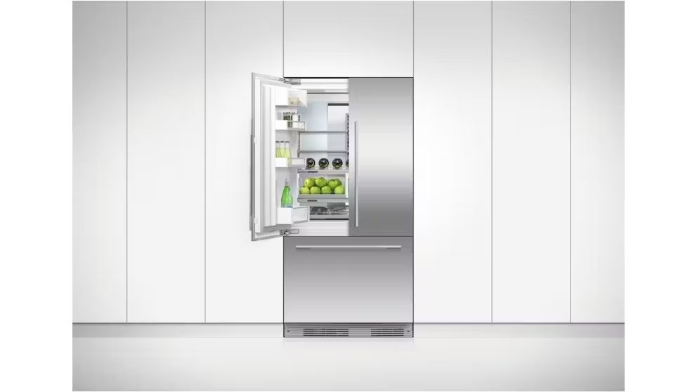 Fisher & Paykel 477L Integrated Fridge with Ice Maker